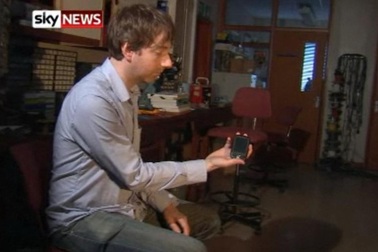 Người duy nhất trên thế giới bị “lây nhiễm” virut máy tính