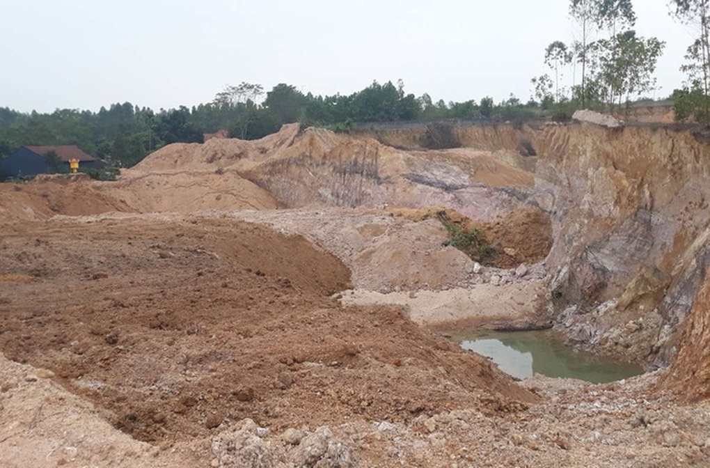 Chủ tịch Vĩnh Phúc mạnh tay với khai thác khoáng sản trái phép - 3 Chủ tịch Vĩnh Phúc mạnh tay với khai thác khoáng sản trái phép - 3