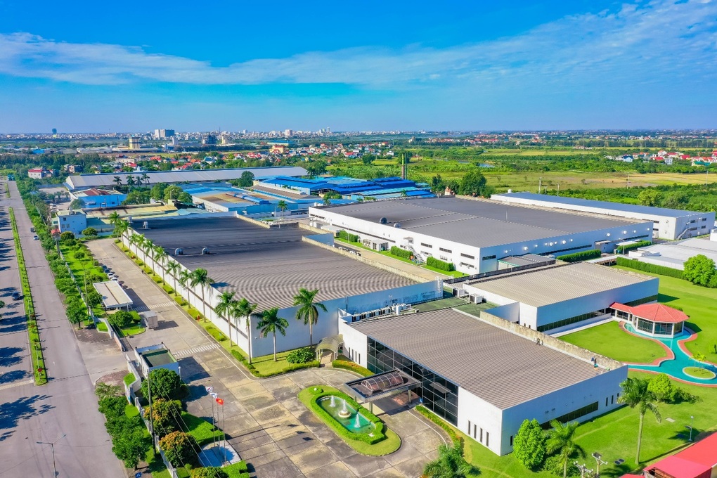 KCN Đồng Văn II thuộc TNI Holdings Vietnam được công nhận Khu công nghiệp tiêu biểu - 2 KCN Đồng Văn II thuộc TNI Holdings Vietnam được công nhận Khu công nghiệp tiêu biểu - 2