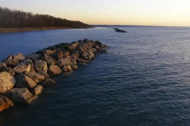 Bí ẩn "hồ nước nghĩa địa" có tới gần 2.500 xác tàu đắm nằm rải rác dưới đáy