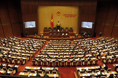 Quốc hội thảo luận về kinh tế - xã hội