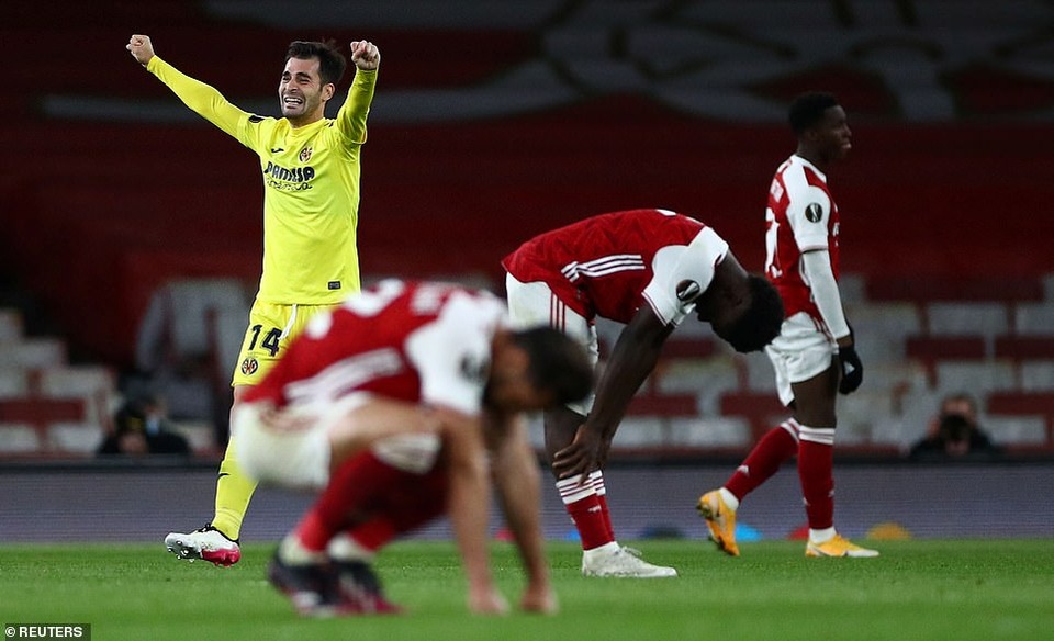 Man Utd thăng hoa nhờ Cavani, Arsenal cay đắng gục ngã trước chung kết - 7 Man Utd thăng hoa nhờ Cavani, Arsenal cay đắng gục ngã trước chung kết - 7