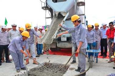 TPHCM: Hợp long cầu Sài Gòn 2