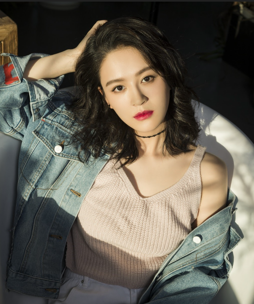 Tiểu tam nhọ nhất màn ảnh nhỏ Hoa Ngữ vì đụng Châu Tấn, Chương Tử Di - 3 Tiểu tam nhọ nhất màn ảnh nhỏ Hoa Ngữ vì đụng Châu Tấn, Chương Tử Di - 3