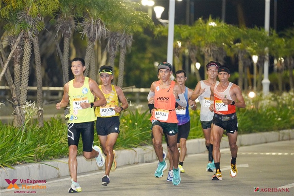 Du lịch Quảng Ninh ghi dấu ấn ấn tượng mùa hè 2022 - 3 Du lịch Quảng Ninh ghi dấu ấn ấn tượng mùa hè 2022 - 3