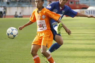 SHB Đà Nẵng lên ngôi “Vua”, áp lực đè nặng Thể Công 