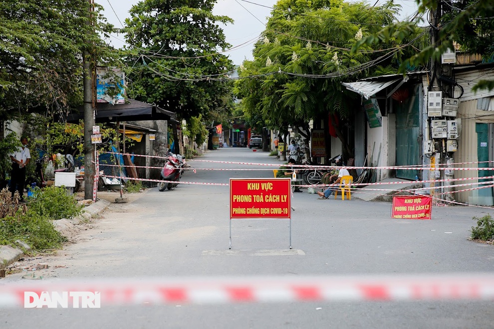 Hà Nội: Sau ghi nhận 6 ca F0, xã An Khánh lập 14 chốt phong tỏa - 7 Hà Nội: Sau ghi nhận 6 ca F0, xã An Khánh lập 14 chốt phong tỏa - 7
