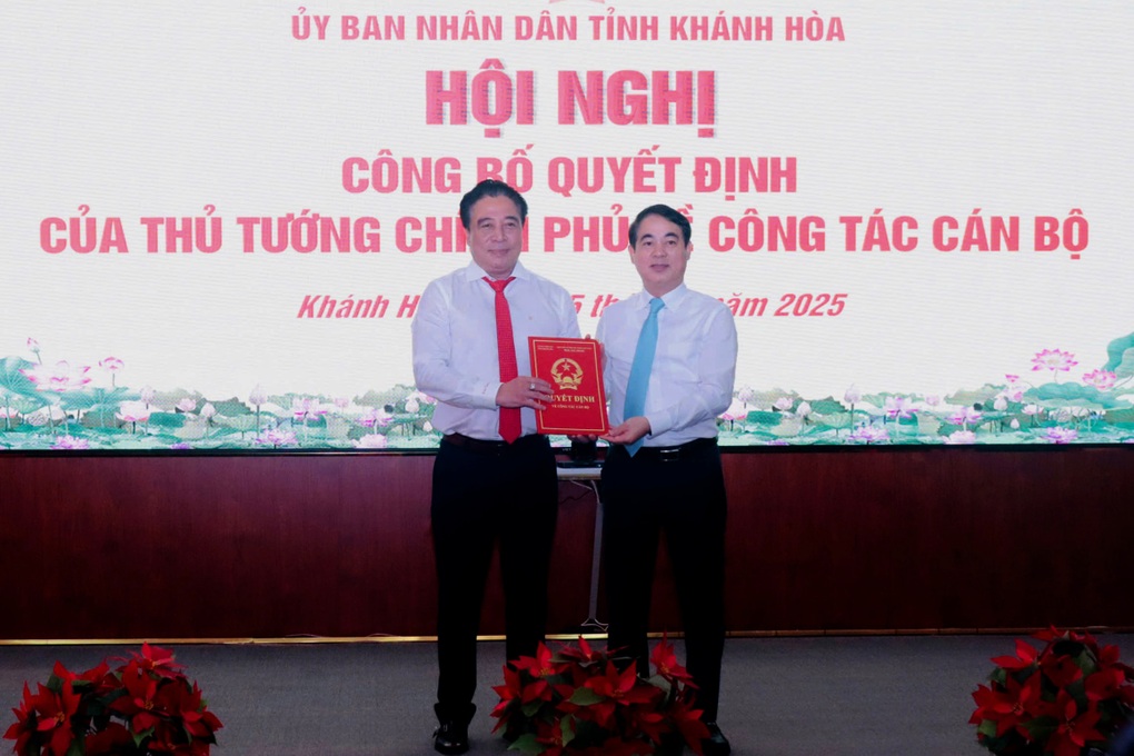 Lời cam kết của tân Chủ tịch Khánh Hòa - 1 Lời cam kết của tân Chủ tịch Khánh Hòa - 1