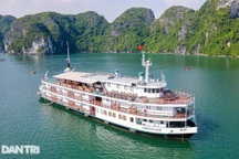 Trải nghiệm ngủ đêm, đón bình minh trên du thuyền ở vịnh Hạ Long