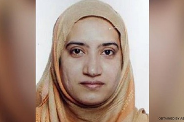 Nữ nghi phạm xả súng ở California thề trung thành với IS