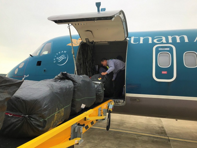 Vietnam Airlines Group tiếp sức cho miền Trung vượt qua bão lũ - Ảnh 3.