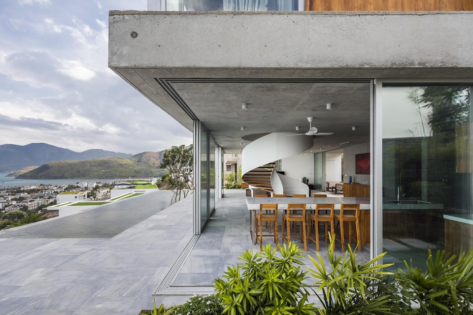 Biệt thự đá bên bờ biển Nha Trang đẹp hút hồn trên báo Mỹ - 6 Biệt thự đá bên bờ biển Nha Trang đẹp hút hồn trên báo Mỹ - 6