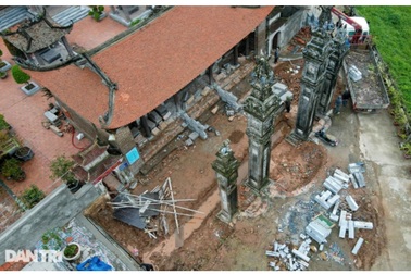 Nghi vấn "phá nát" đình cổ gây bức xúc trong dư luận