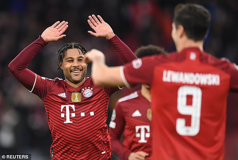 Bayern Munich hủy diệt Benfica, Barcelona lên ngôi nhì bảng - 6 Bayern Munich hủy diệt Benfica, Barcelona lên ngôi nhì bảng - 6
