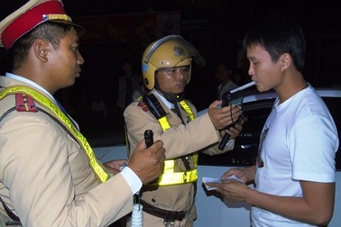 Quảng Bình: 6 tháng thu gần 15 tỷ đồng tiền xử phạt giao thông