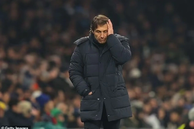 Tottenham thua đau AC Milan, HLV Antonio Conte lo mất việc sớm
