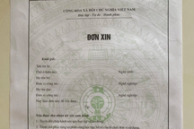 Tranh cãi chữ "xin" làm hạ thấp vị thế bản thân