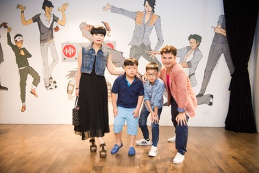 Xuân Bắc khiến nhiều người ngỡ ngàng khi đưa bà xã đến mừng diva Mỹ Linh