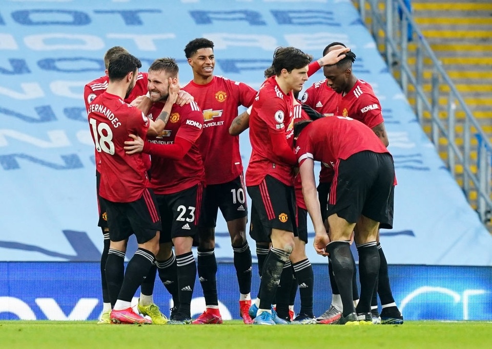 Man Utd chặt đứt mạch toàn thắng 21 trận của Man City - 10 Man Utd chặt đứt mạch toàn thắng 21 trận của Man City - 10