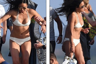 Sao phim Quá nhanh và nguy hiểm khoe dáng khỏe khoắn với áo tắm