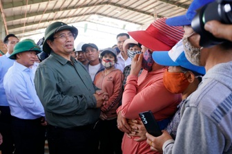 Thủ tướng Phạm Minh Chính chỉ đạo khắc phục thiệt hại sau bão Kalmaegi