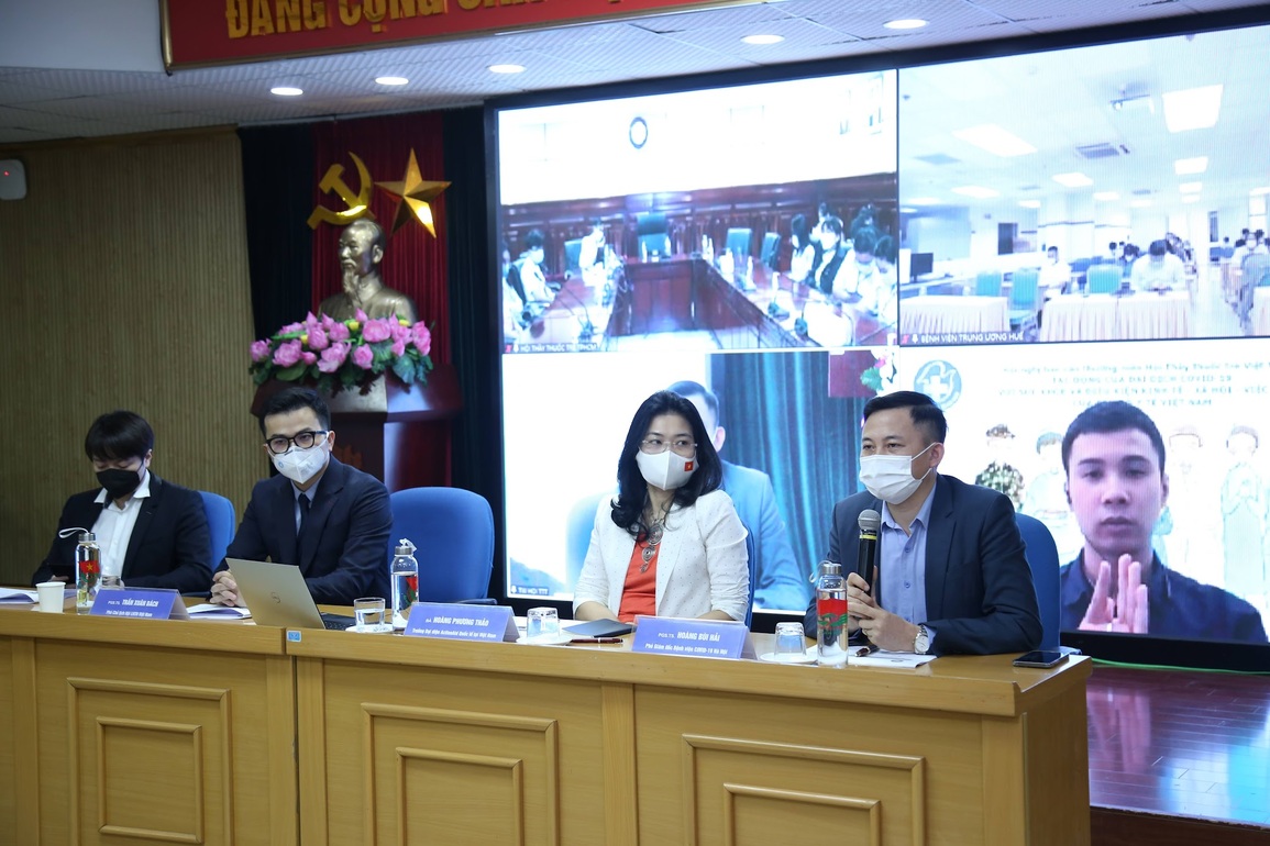 Việc nhiều, lương thấp, nhiều nhân viên y tế muốn bỏ việc giữa đại dịch - 3 Việc nhiều, lương thấp, nhiều nhân viên y tế muốn bỏ việc giữa đại dịch - 3