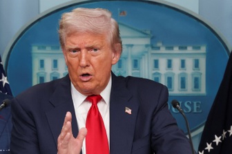 Tổng thống Trump dọa kiện BBC, đòi bồi thường 1 tỷ USD