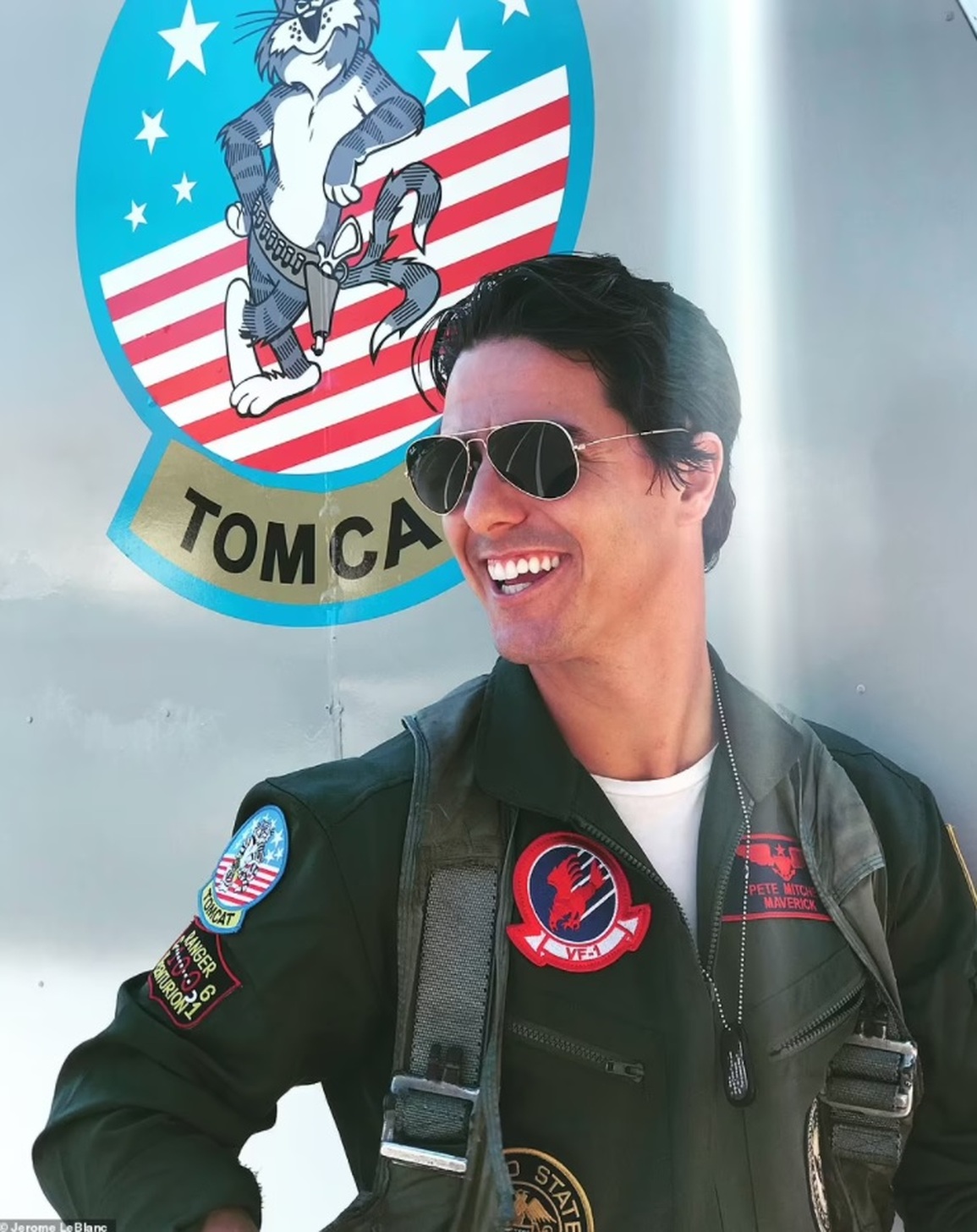 Quá giống Tom Cruise, người đàn ông liên tục bị xóa tài khoản mạng xã hội - 3 Quá giống Tom Cruise, người đàn ông liên tục bị xóa tài khoản mạng xã hội - 3