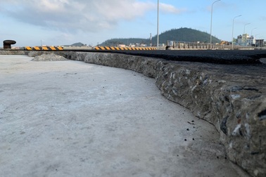 Vì sao dự án cảng 250 tỷ đồng bị "lột" lớp bê tông?