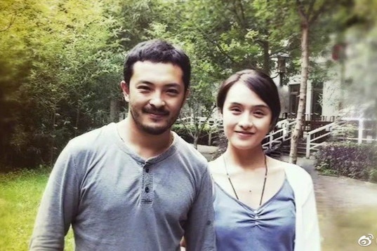 Tài tử được gọi là Ảnh đế nghèo nhất Trung Quốc ly hôn - 1 Tài tử được gọi là Ảnh đế nghèo nhất Trung Quốc ly hôn - 1