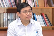 Chủ biên SGK Tiếng Việt 1 giải thích không dạy chữ "P" gây xôn xao