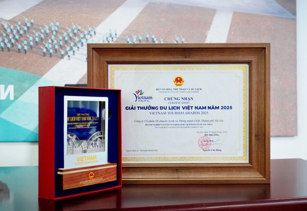 Xanh SM là “Doanh nghiệp kinh doanh vận chuyển khách du lịch bằng ô tô tốt nhất” - 2 Xanh SM là “Doanh nghiệp kinh doanh vận chuyển khách du lịch bằng ô tô tốt nhất” - 2