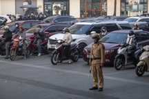 "Kiểm tra hệ thống đèn giao thông, không để người dân bị phạt oan"