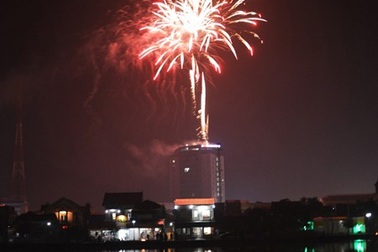 Hà Tĩnh sẽ tổ chức 2 điểm bắn pháo hoa tầm thấp đêm giao thừa