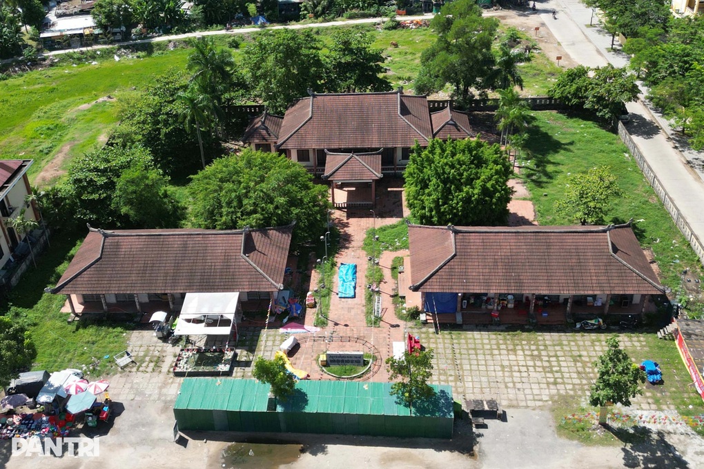 Trung tâm giới thiệu sản phẩm tiền tỷ hoang phế, chưa được “giải cứu” - 1