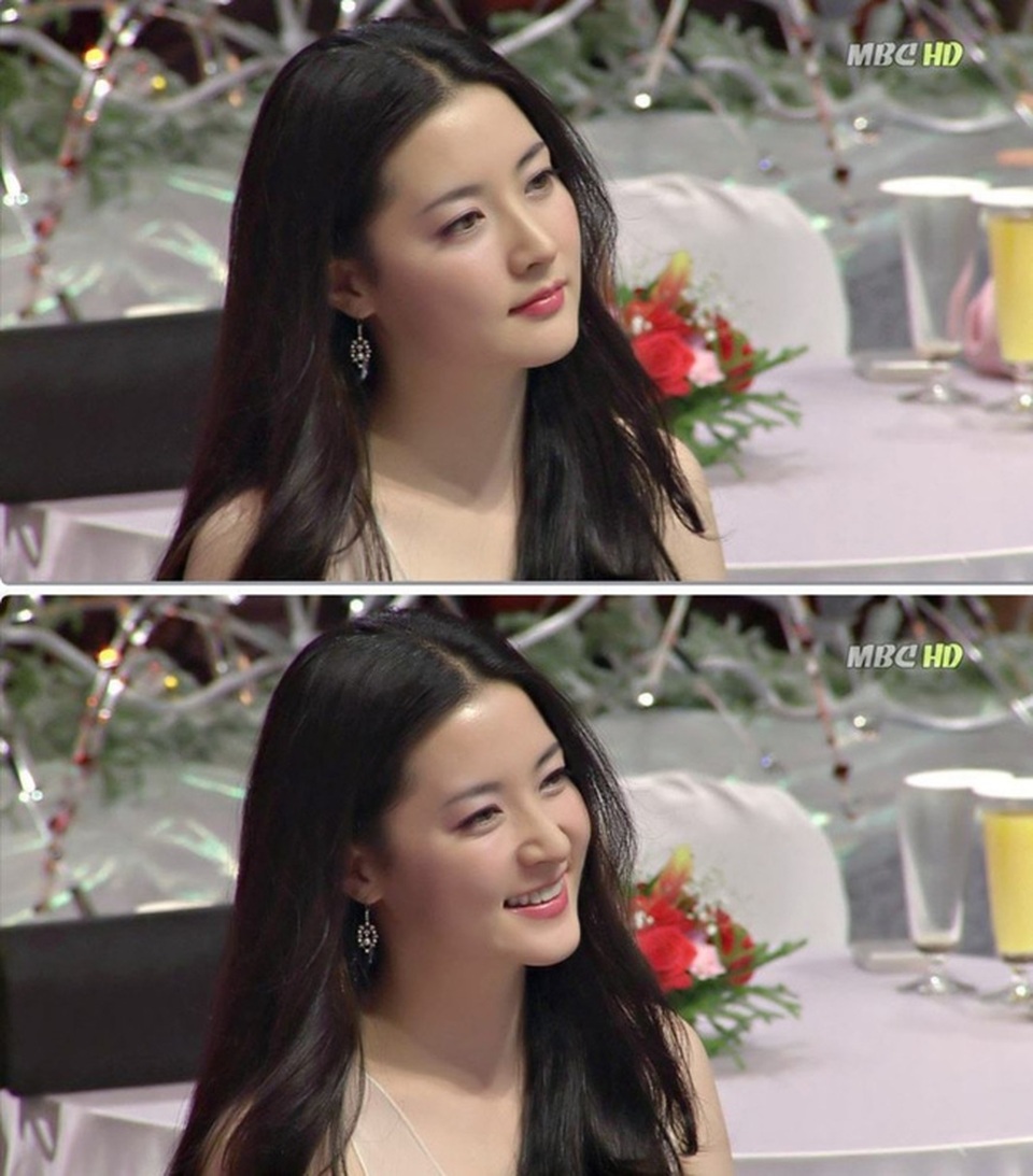 Fan ngất ngây với loạt ảnh xinh xuất sắc thời trẻ của Lee Young Ae - 6 Fan ngất ngây với loạt ảnh xinh xuất sắc thời trẻ của Lee Young Ae - 6