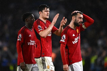 HLV Ten Hag lo ngại Man Utd tiếp tục thất bại trước Liverpool