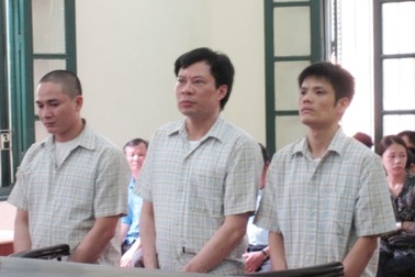 “'Trùm giang hồ” bị tạt axít giữa trung tâm Sài Gòn