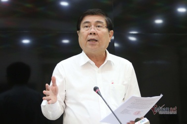 Chủ tịch TP.HCM: Cần kiểm tra lao động Trung Quốc trở lại làm việc sau tết