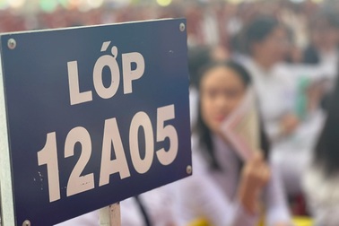 310.000 thí sinh từ chối vào đại học: Lo học phí đắt đỏ rồi thất nghiệp?