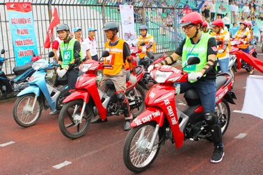 “Bí kíp” của những kỉ lục gia tiết kiệm xăng