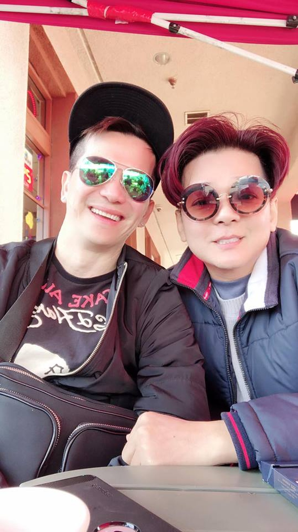 Vân Trường- Lãng tử Chân tình sống độc thân, làm thợ cắt tóc tại Mỹ - 6 Vân Trường- Lãng tử Chân tình sống độc thân, làm thợ cắt tóc tại Mỹ - 6