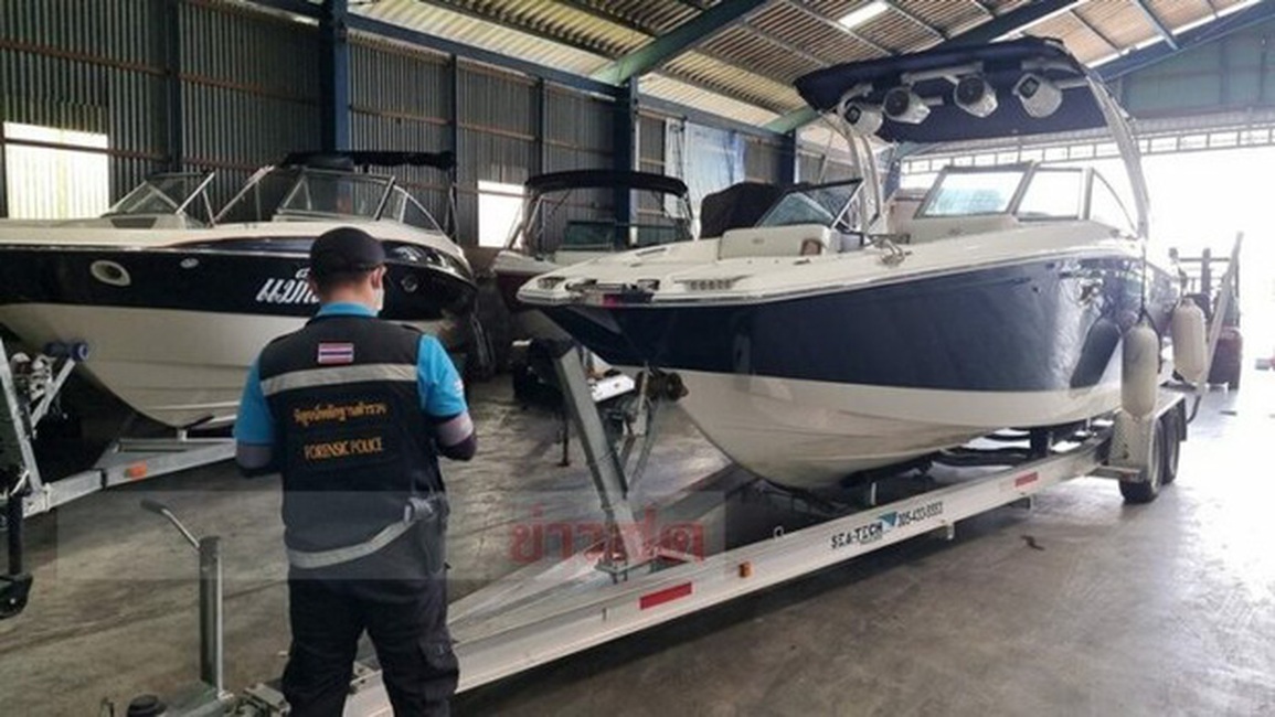 Hình ảnh cuối và tiết lộ bí ẩn về vụ minh tinh rơi xuống sông, mất tích - 3 Hình ảnh cuối và tiết lộ bí ẩn về vụ minh tinh rơi xuống sông, mất tích - 3