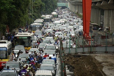 Nỗi ám ảnh trên đường Nguyễn Trãi vào mỗi buổi sáng