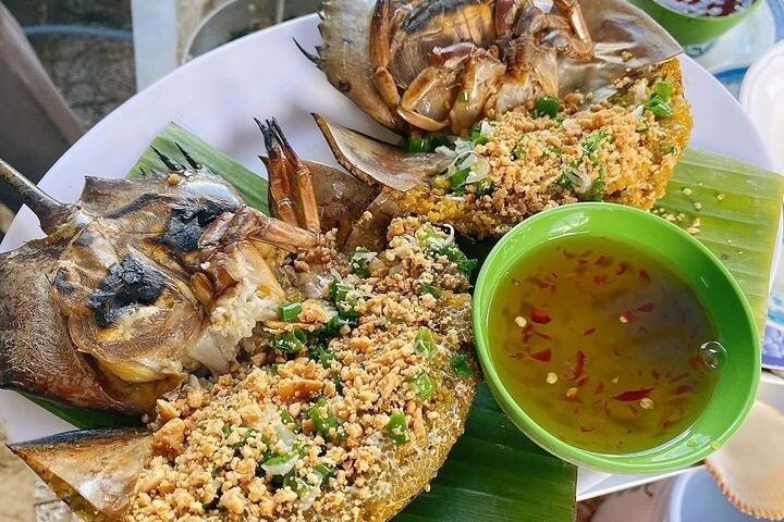 Sinh vật cổ xưa nhất Trái Đất trở thành đặc sản trên bàn nhậu - 1