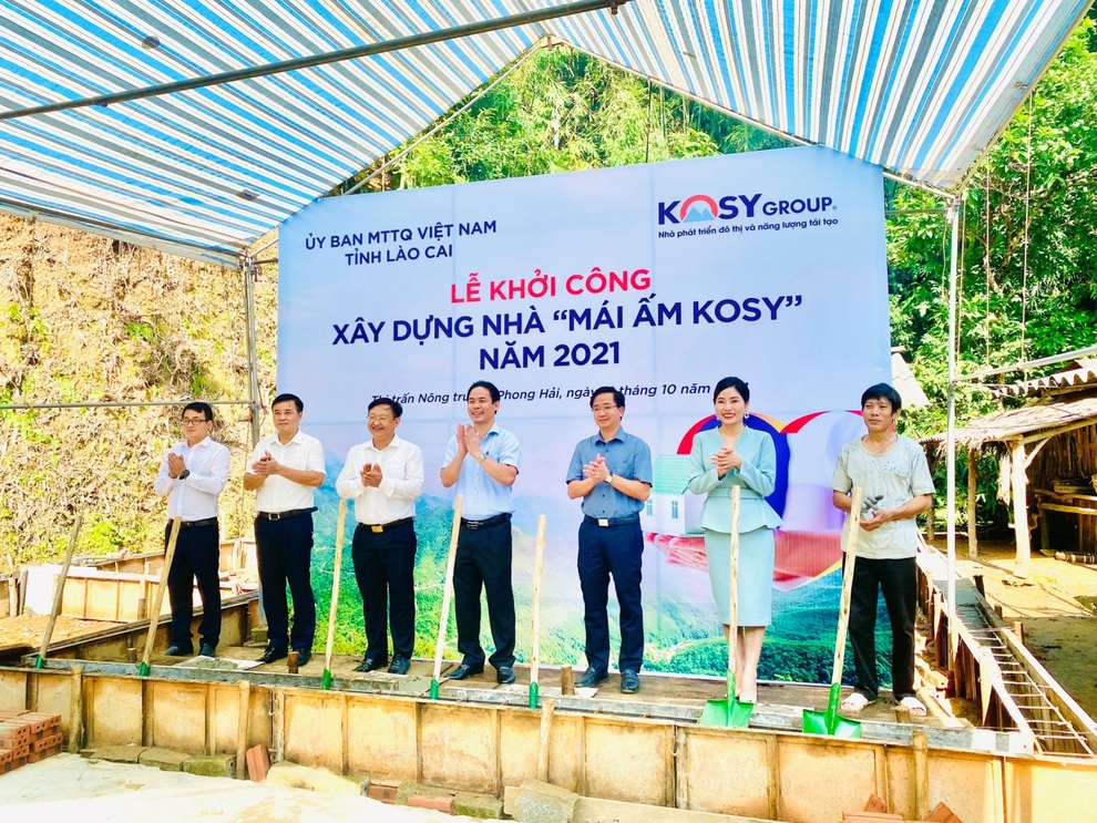 Tập đoàn Kosy ủng hộ 10 tỷ đồng xây dựng 200 ngôi nhà cho hộ nghèo tại Lào Cai - 3 Tập đoàn Kosy ủng hộ 10 tỷ đồng xây dựng 200 ngôi nhà cho hộ nghèo tại Lào Cai - 3