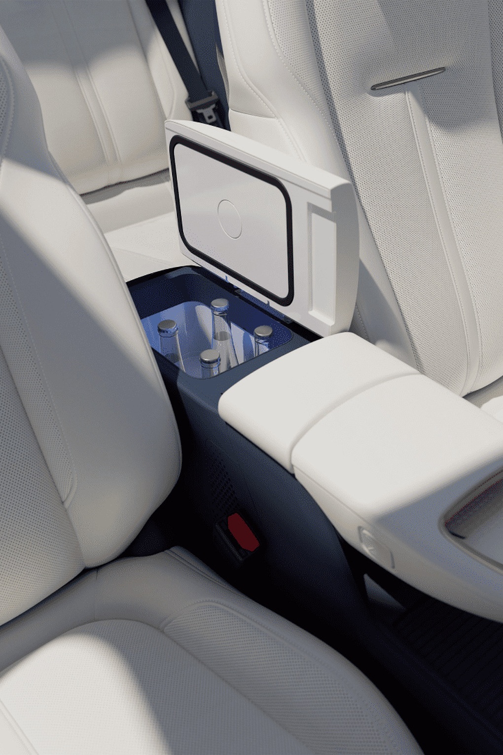 Cận cảnh mẫu xe điện Trung Quốc khiến Tesla phải liên tục giảm giá bán - 22 Cận cảnh mẫu xe điện Trung Quốc khiến Tesla phải liên tục giảm giá bán - 22