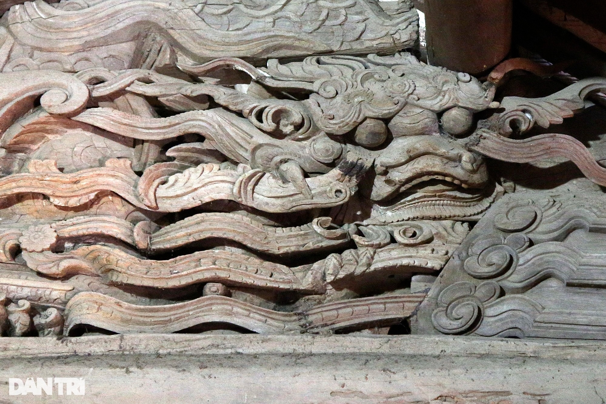 Vũ điệu rồng bên trong ngôi đình cổ ở Hà Nội - 10 Vũ điệu rồng bên trong ngôi đình cổ ở Hà Nội - 10