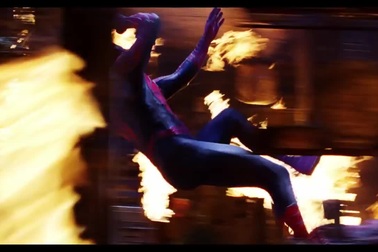 Kirsten Dunst và Tobey Maguire trong trailer phim "Spider-Man" (2002)