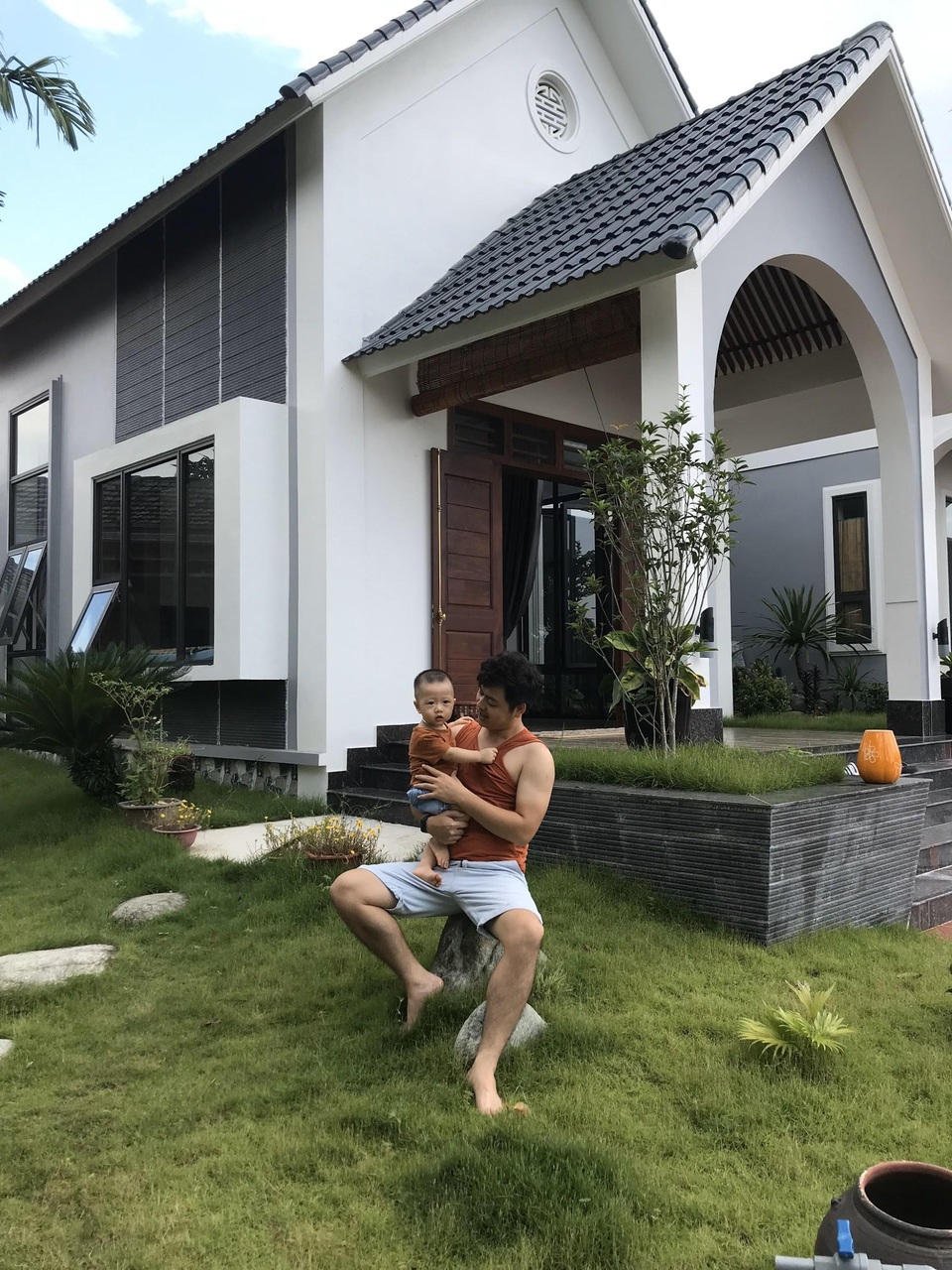 Nhà vườn 2 tỷ đồng với sân vườn ao cá “ngắm mây giăng” ở Tam Đảo - 8 Nhà vườn 2 tỷ đồng với sân vườn ao cá “ngắm mây giăng” ở Tam Đảo - 8
